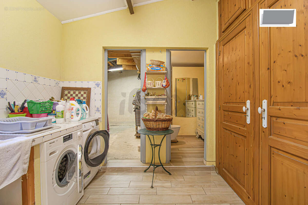 Appartement à OLLIOULES