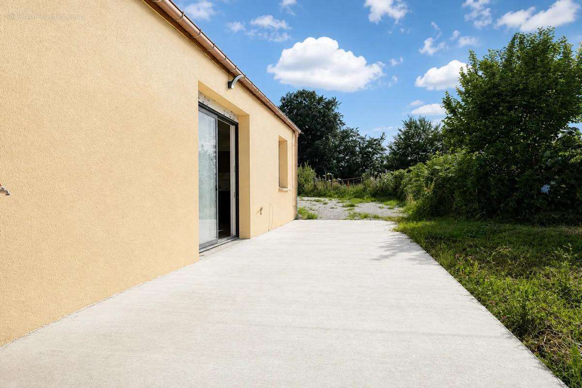 Maison de 6 pièces de 141 m² à Tollevast - photo 14