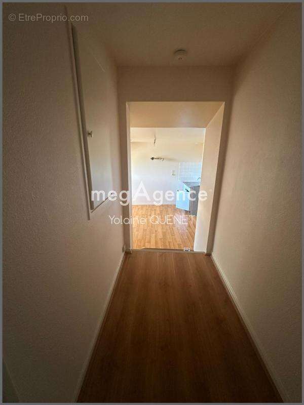 Appartement à MUR-DE-BARREZ
