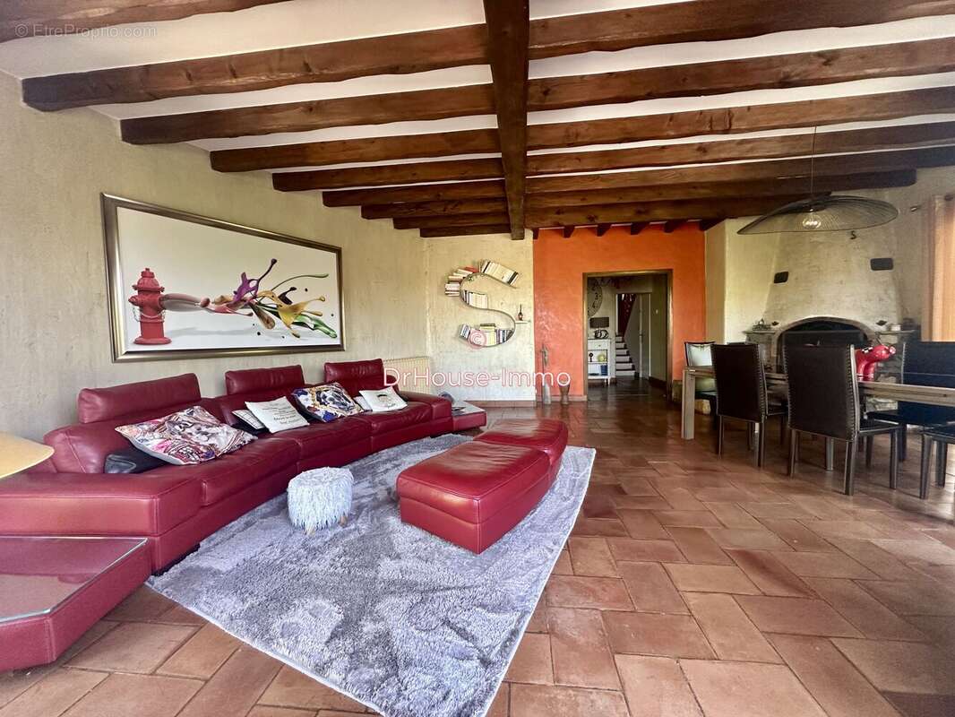 Maison 180 m² à Etoile-Sur-Rhone  - photo 12