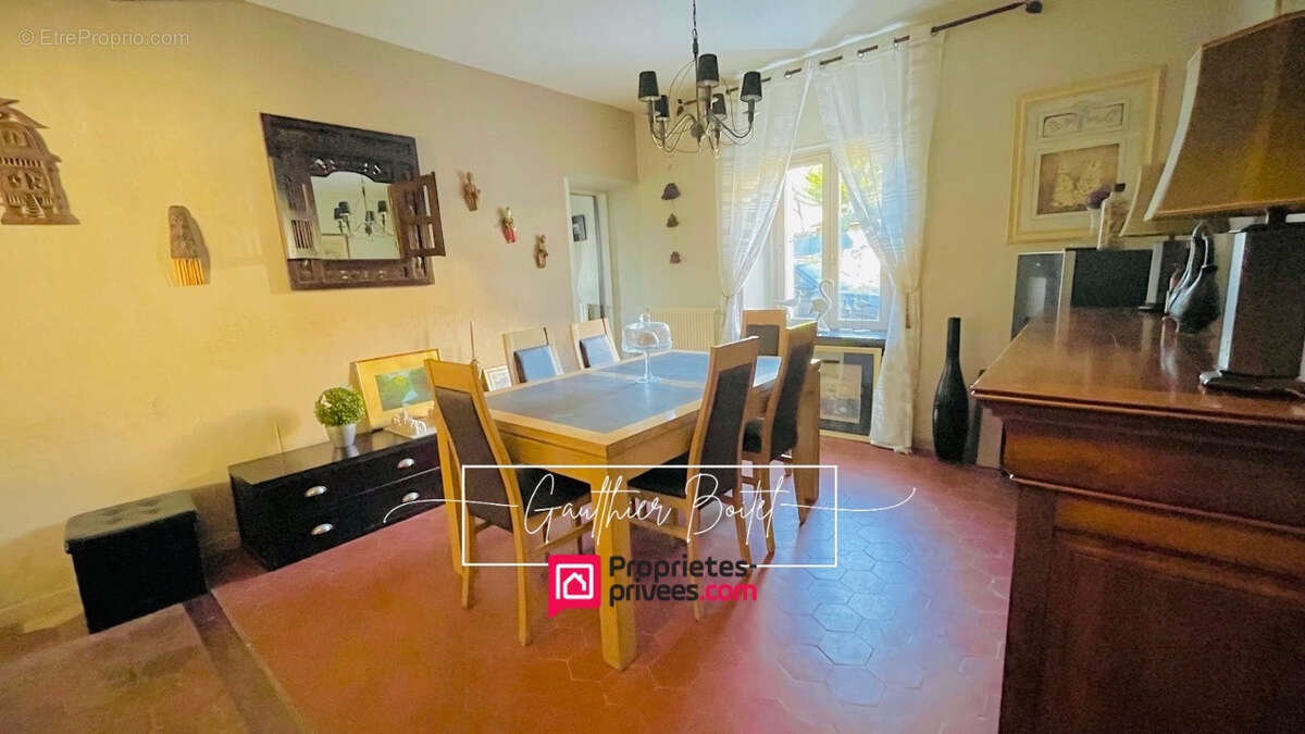 Maison à ROZAY-EN-BRIE