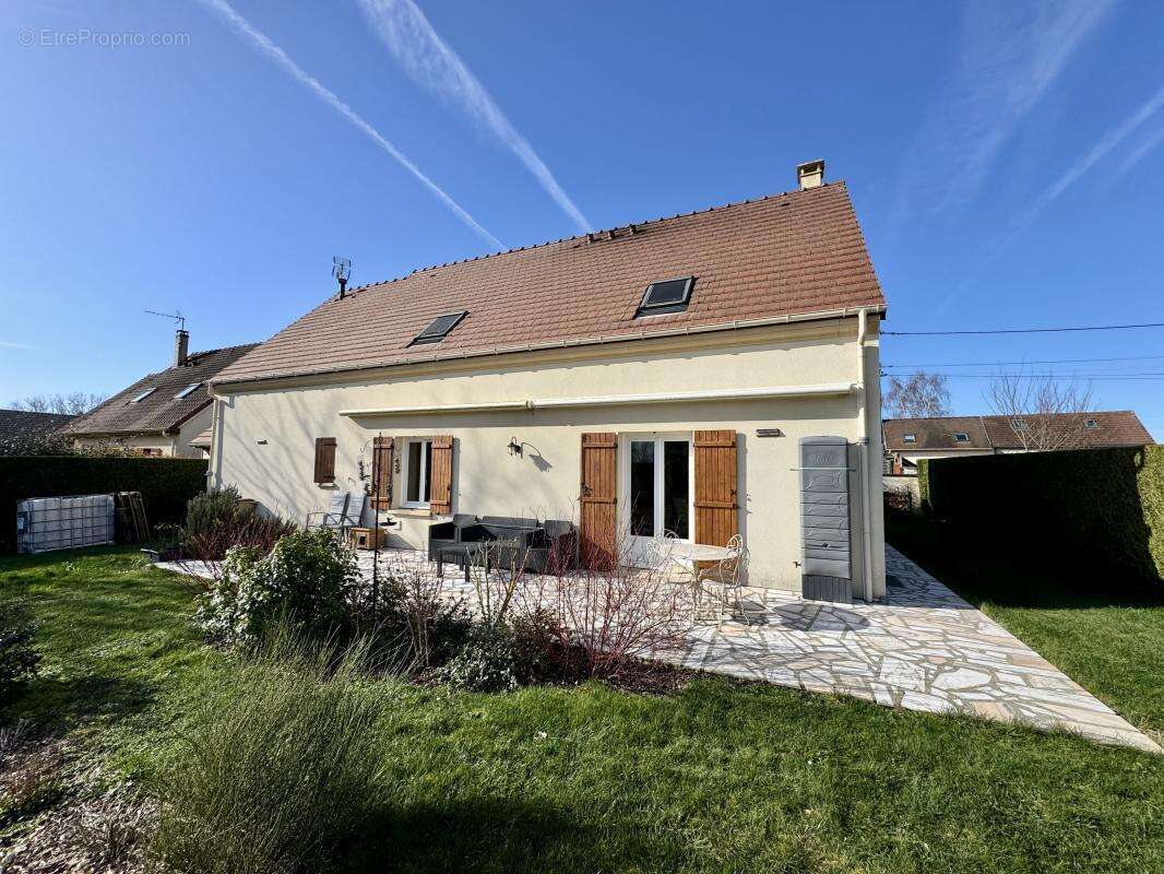 Maison à CHAUVINCOURT-PROVEMONT