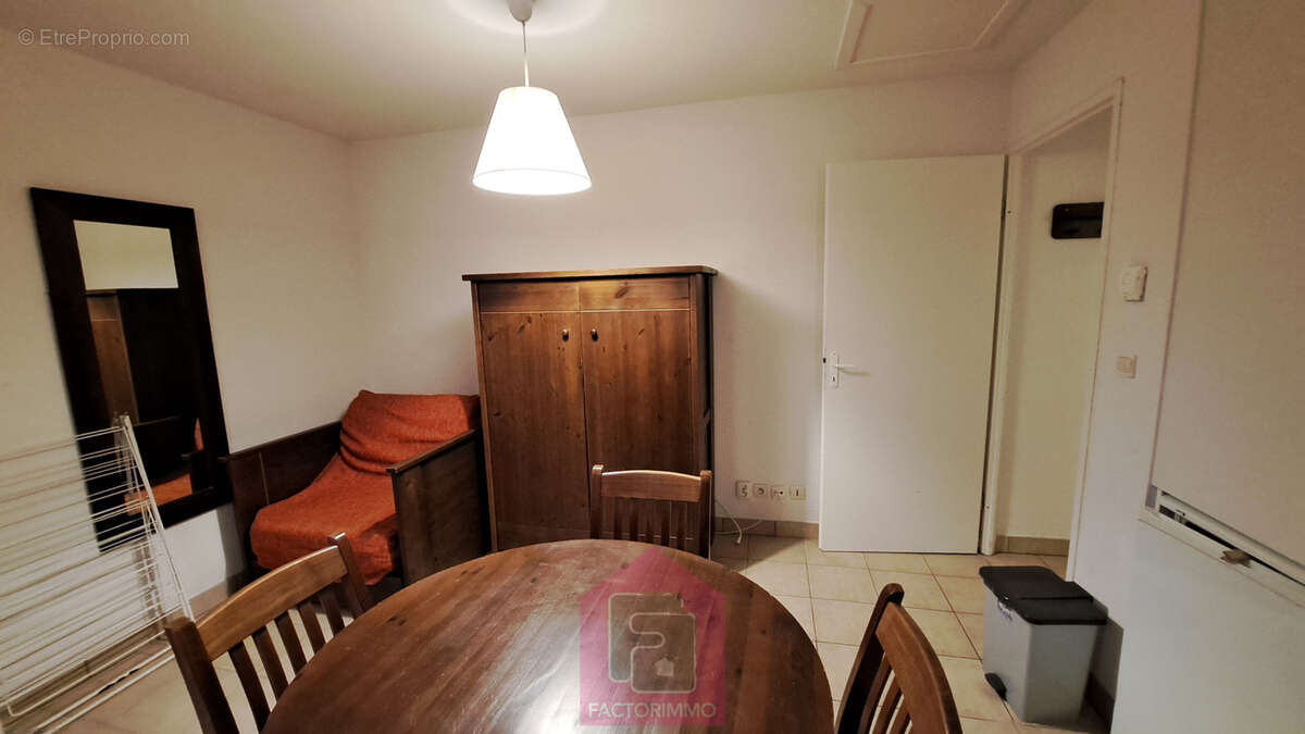Appartement à PRAYSSAC