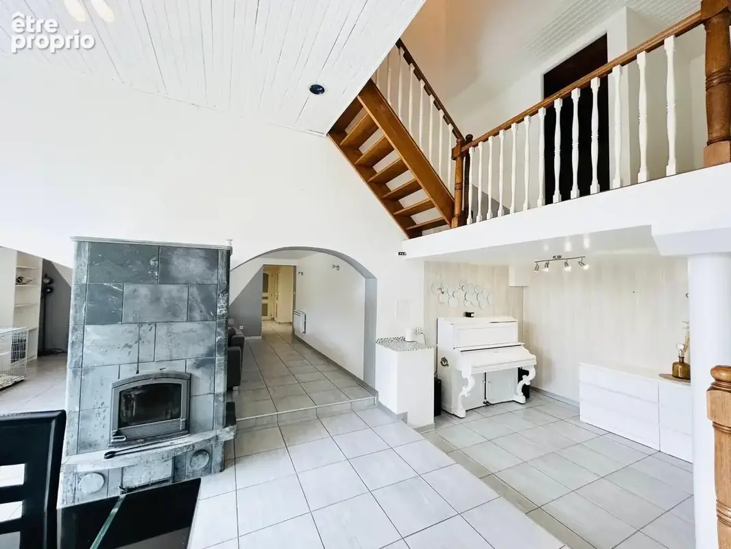 Saint-Dié-des-Vosges - Ferme de caractère 220m2 - photo 6