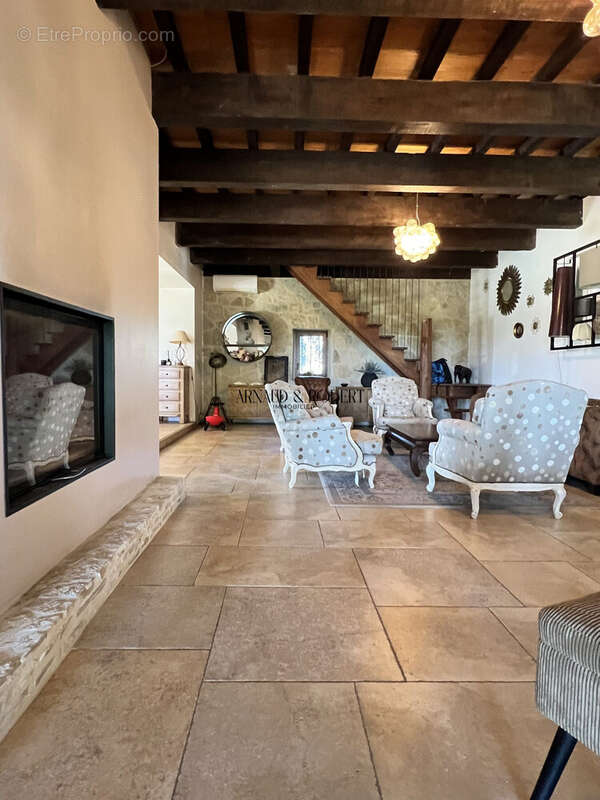 Maison à SAUZET