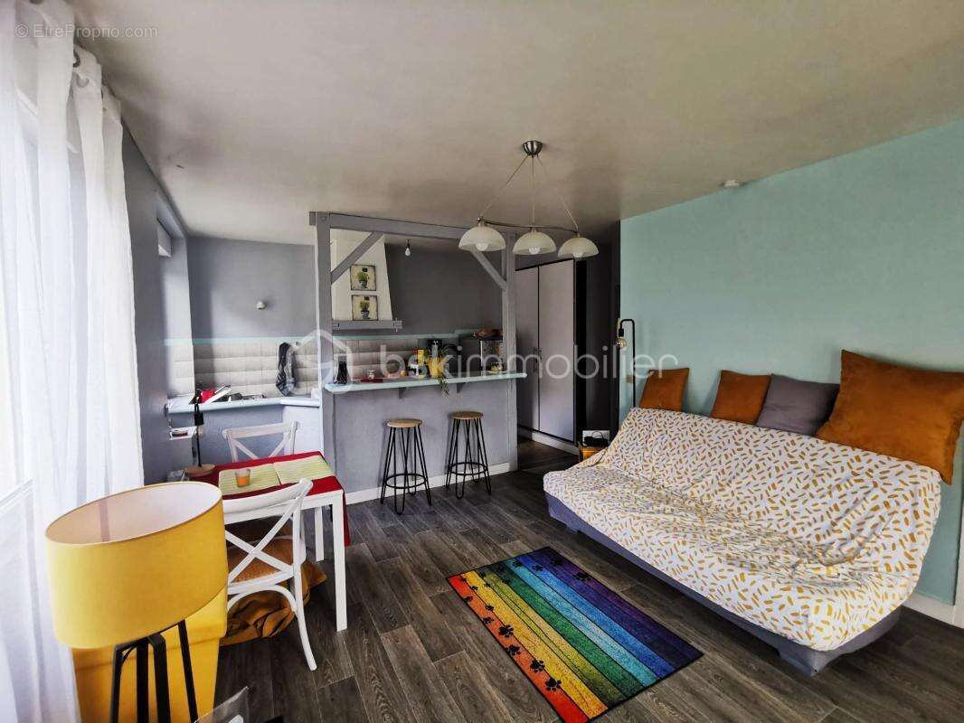 Appartement à DORDIVES