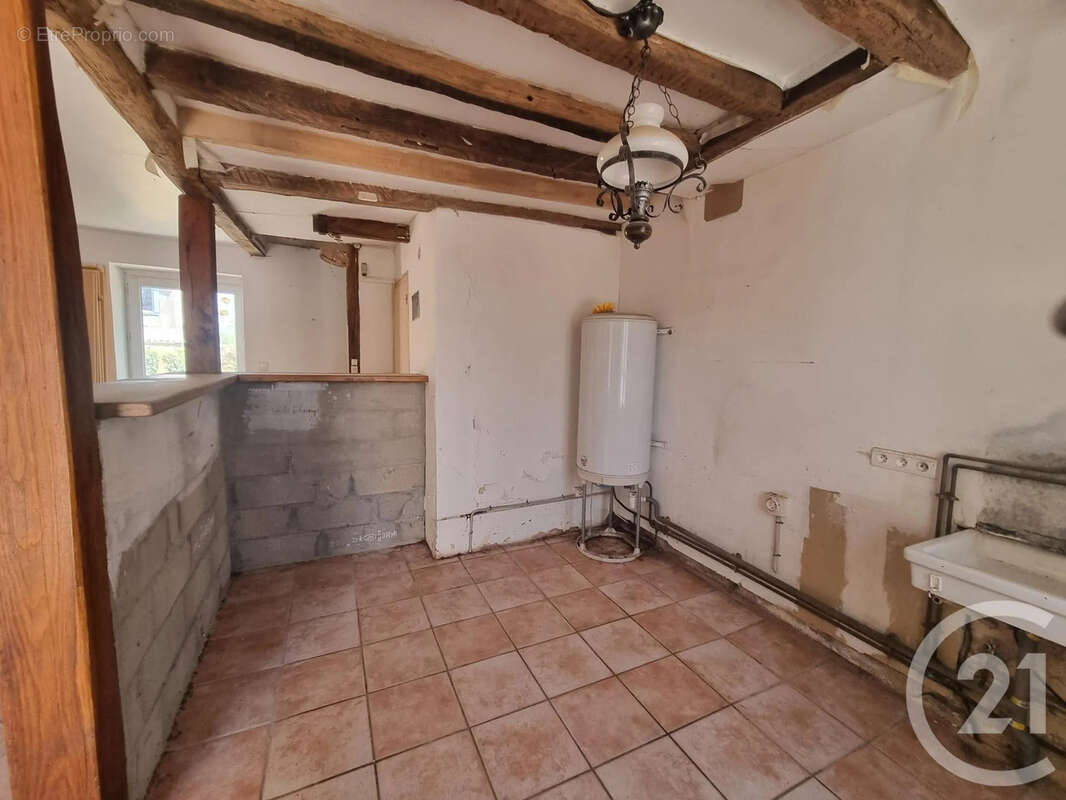 Maison 82 m² à Corbigny  - photo 5