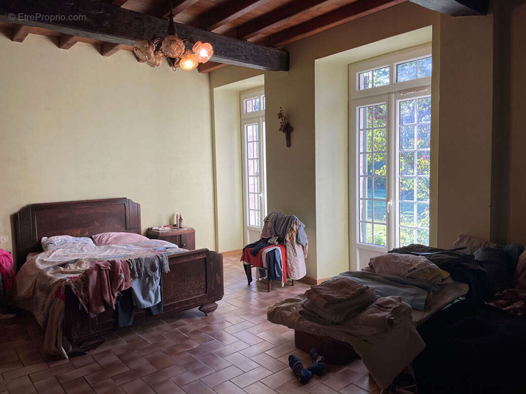 Maison à MONTPEYROUX