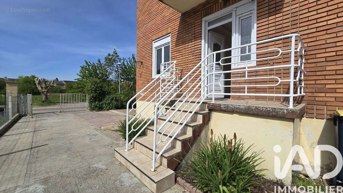 Photo 2 - Maison à SAINT-MARCEL
