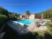 Maison à SAINT-MARTIN-DE-VALGALGUES