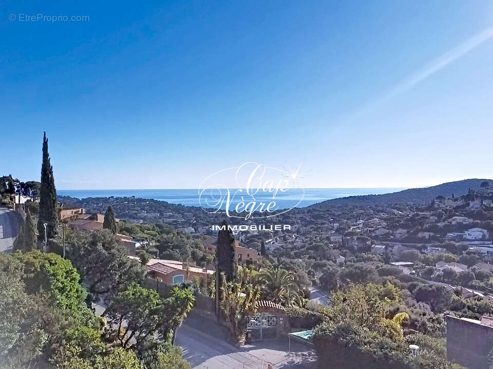 Maison à CAVALAIRE-SUR-MER