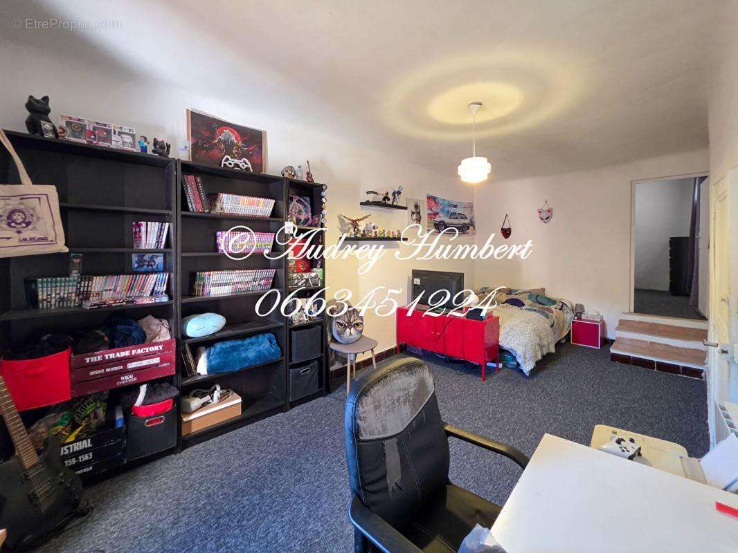 Maison à LA TOUR-D'AIGUES