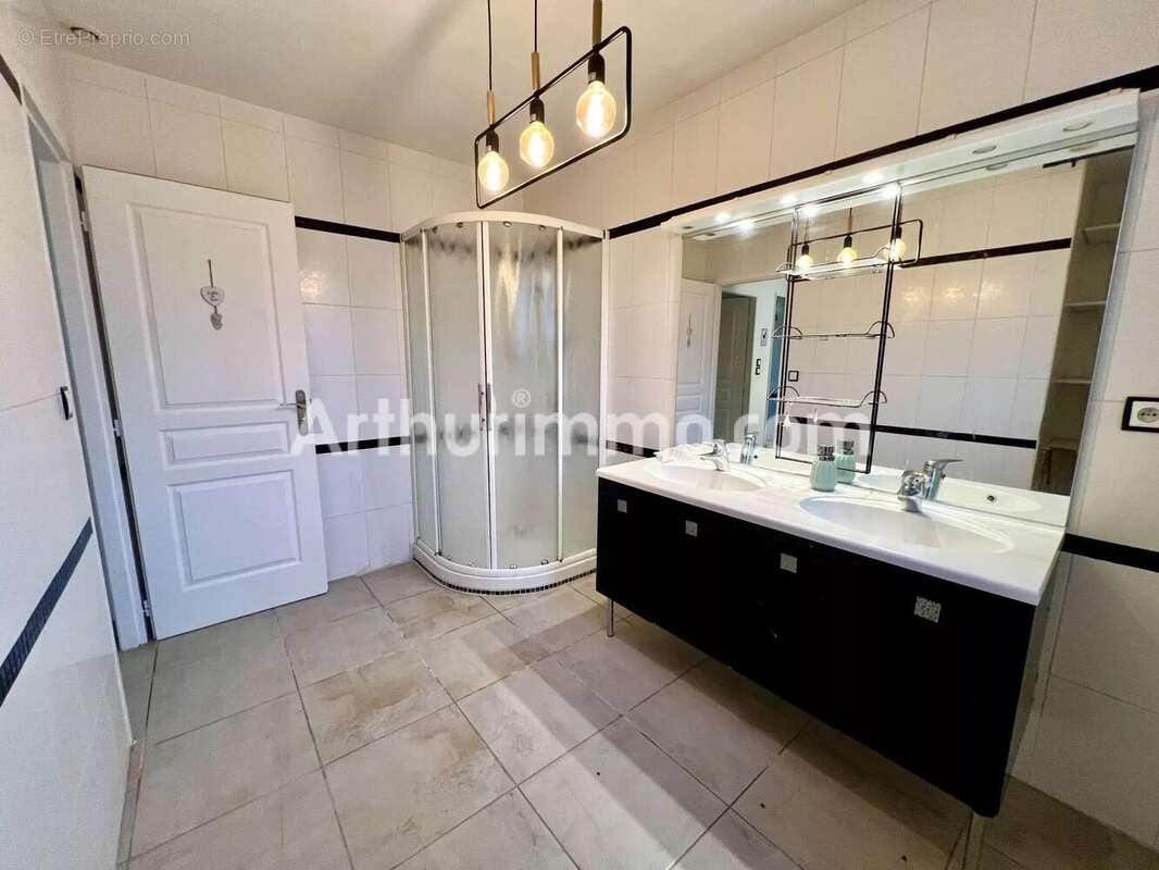 Maison à PUISSALICON