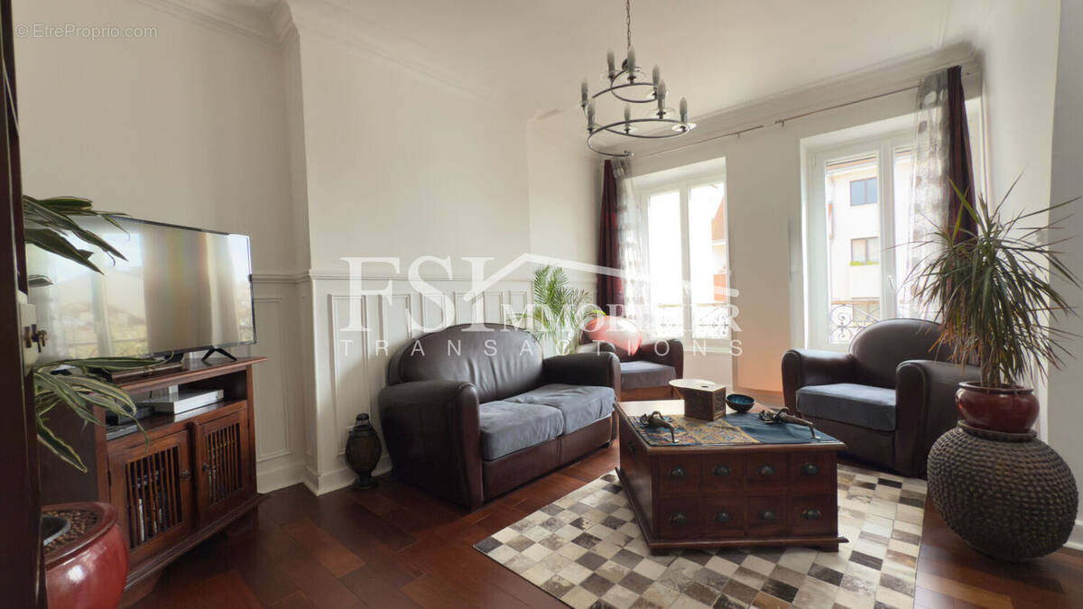 Appartement à ENGHIEN-LES-BAINS