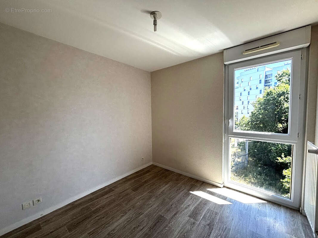 Appartement 59 m² à Rennes  - photo 6