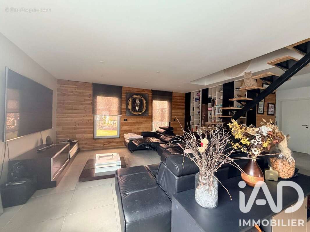 Maison 264 m² à Lachambre  - photo 8