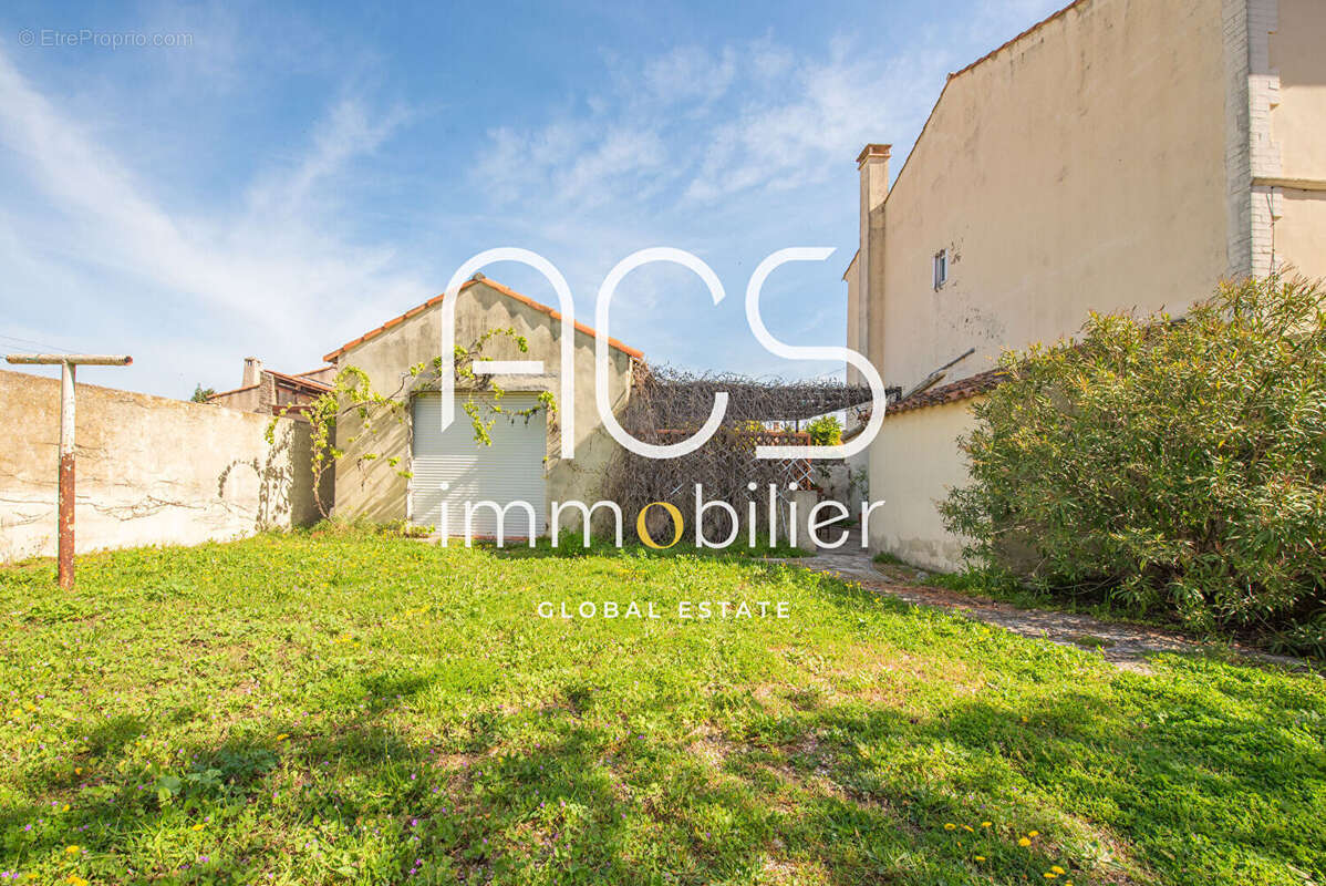 Maison à CHATEAUNEUF-LES-MARTIGUES