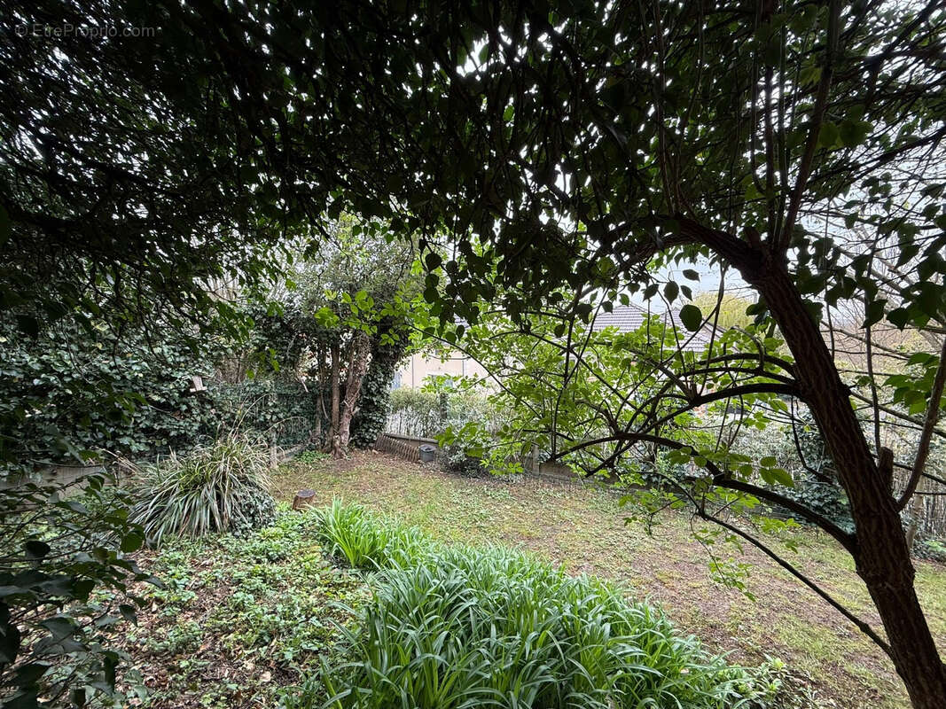 Maison à COMBS-LA-VILLE