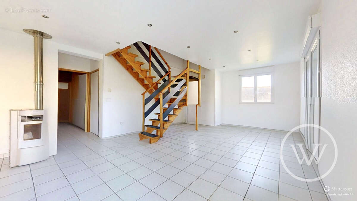 Maison à VERNIERFONTAINE