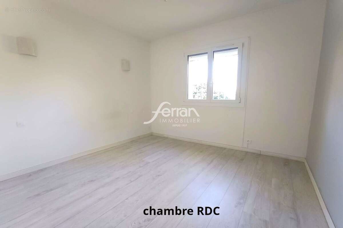 Maison 94 m² à Draguignan  - photo 8