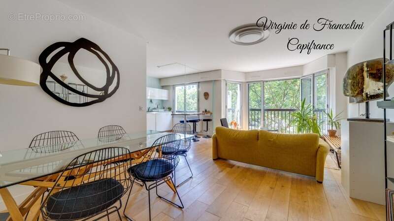 Appartement à PARIS-10E