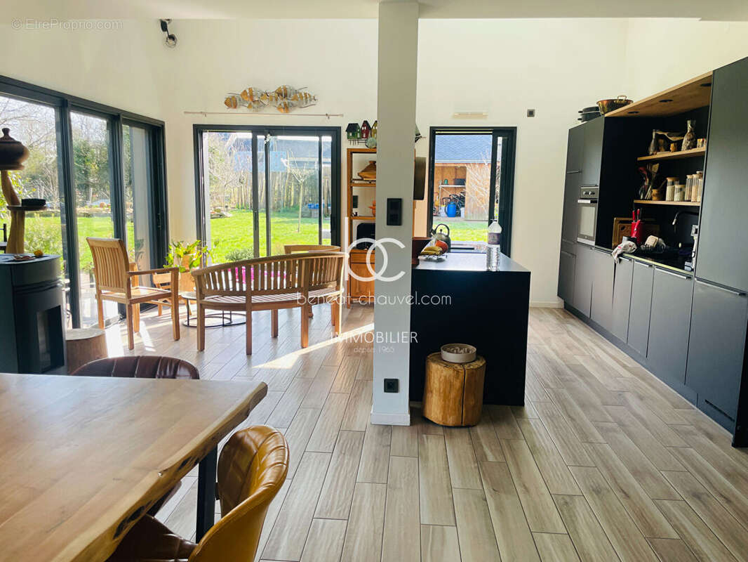 Maison à SAINT-ARMEL