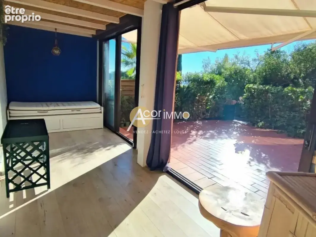 St MANDRIER SUR MER, Appartement T2 meublé avec terrasse et parking privatif - photo 6
