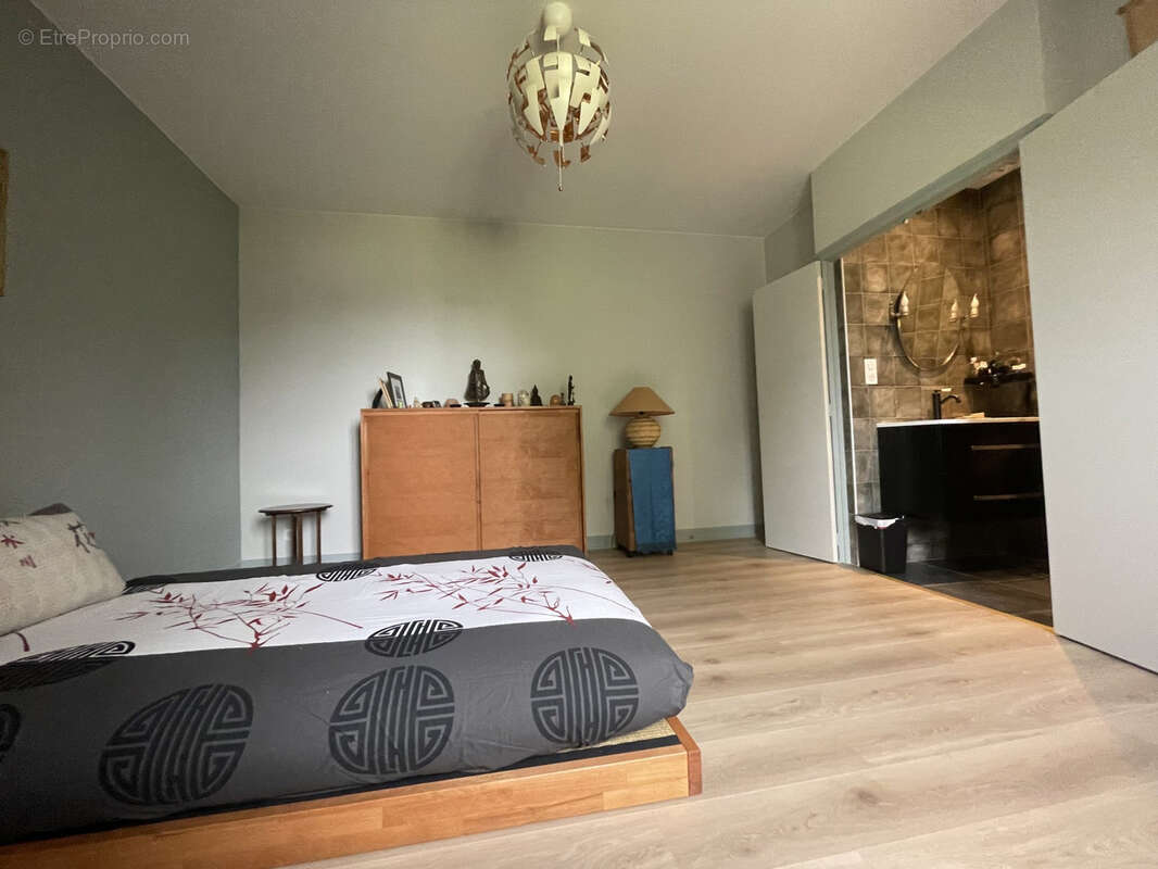 Maison à COULOUNIEIX-CHAMIERS