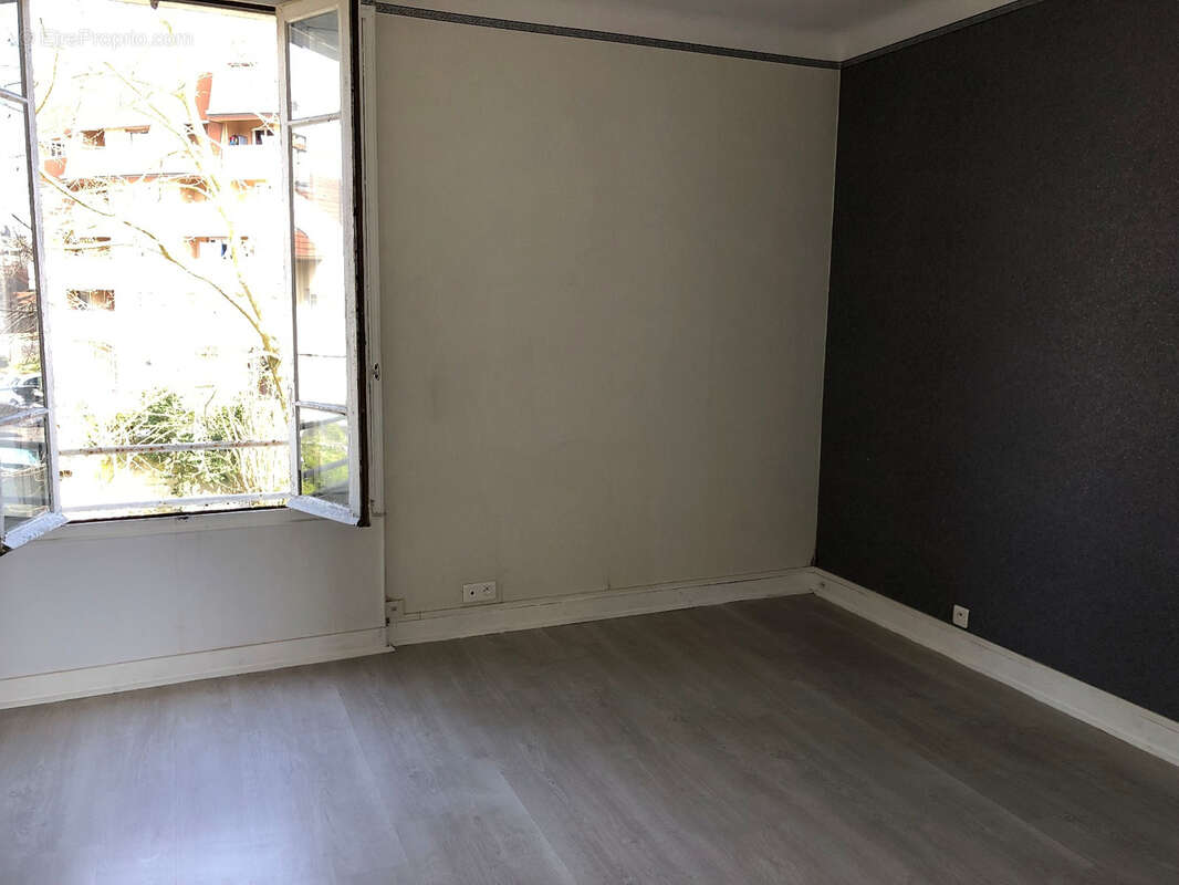 Maison à VIRY-CHATILLON