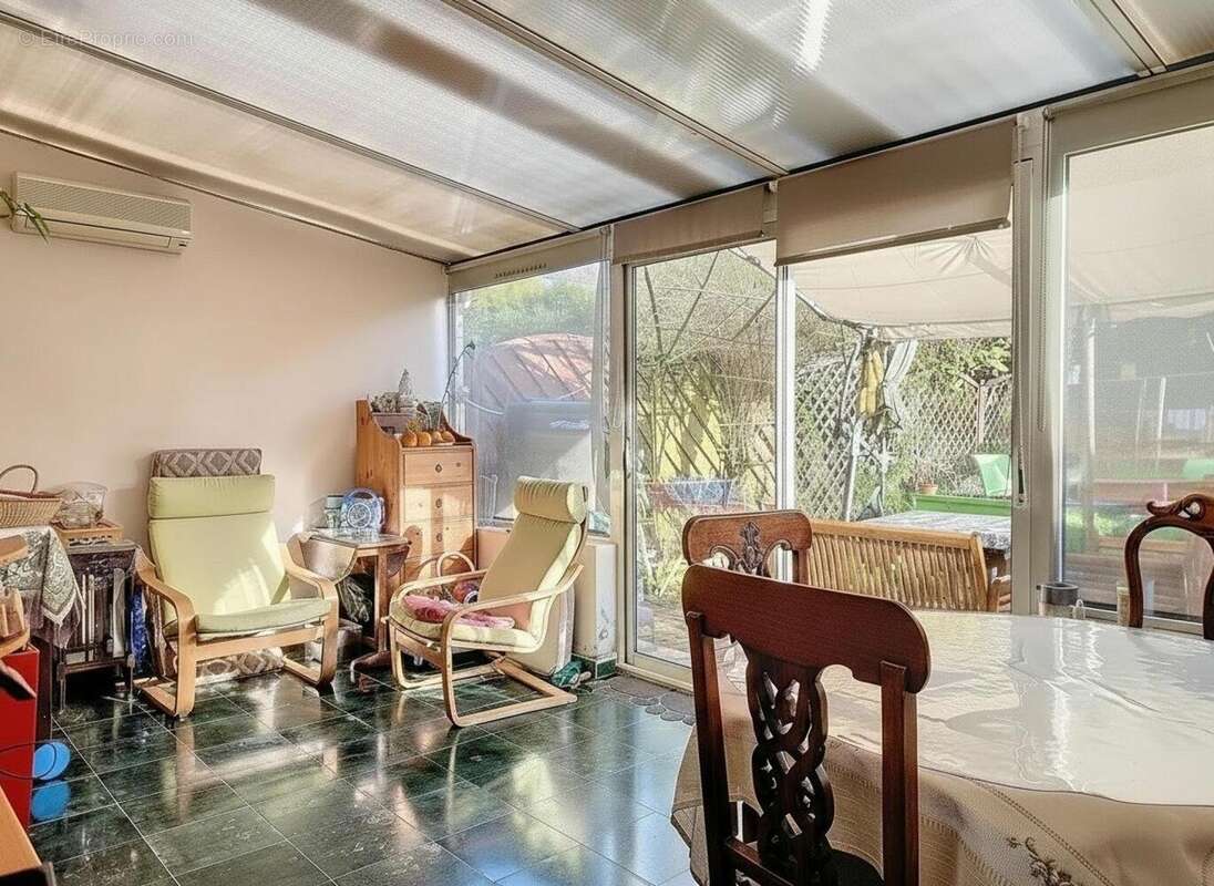 Photo 3 - Maison à PONTAULT-COMBAULT