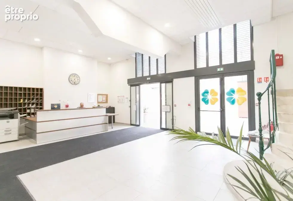INVESTISSEMENT LOCATIF  TROYES  Résidence Seniors Stella Les Berges de Seine  5,50 % de rentabilité - photo 12