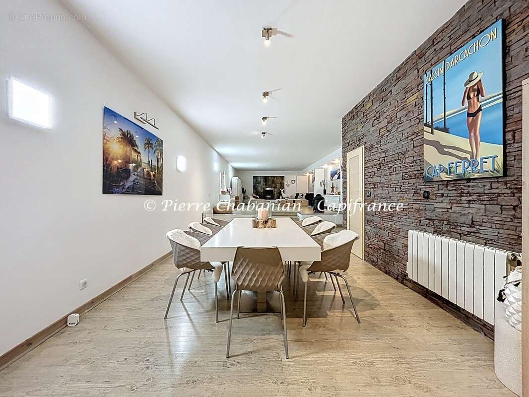 Loft - Duplex inversé (souplex) atypique à vendre - 5 pièces - 180 m² - proche douane commerces transports - COLLONGES SOUS SALE - photo 6