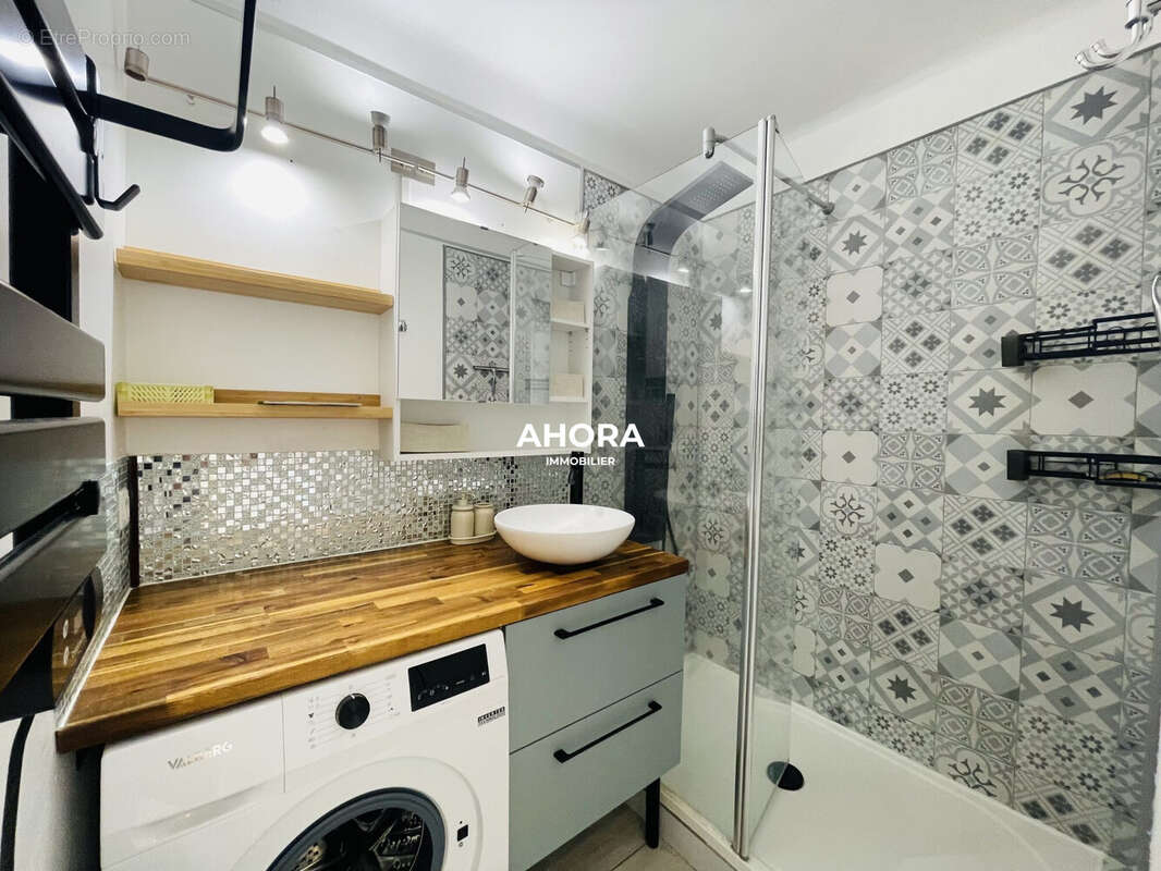 Appartement à MARSEILLE-11E