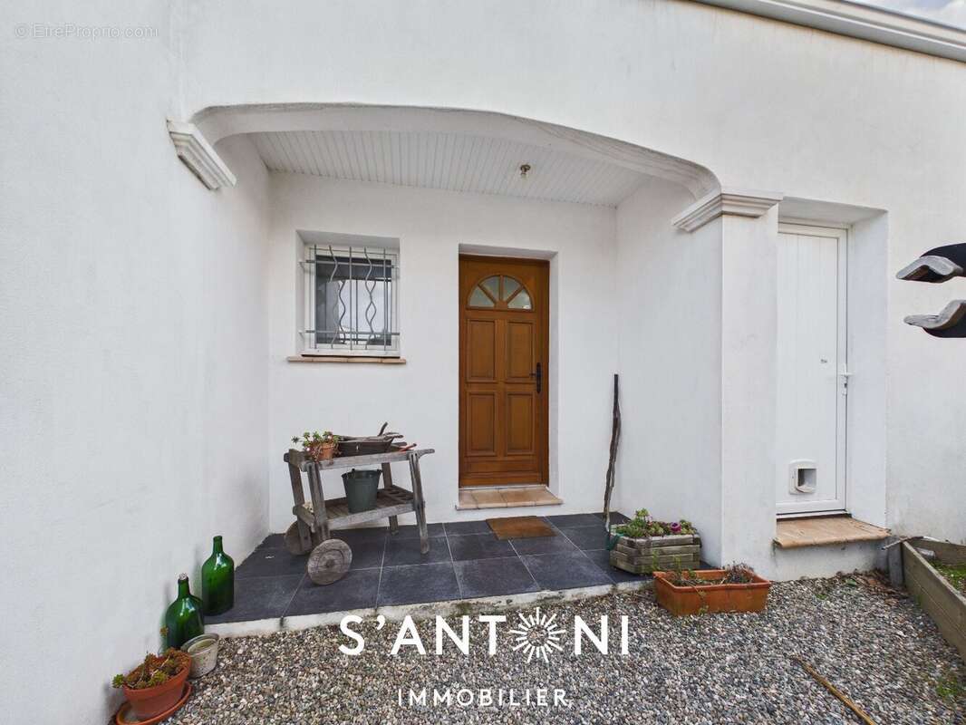 Maison à SERVIAN