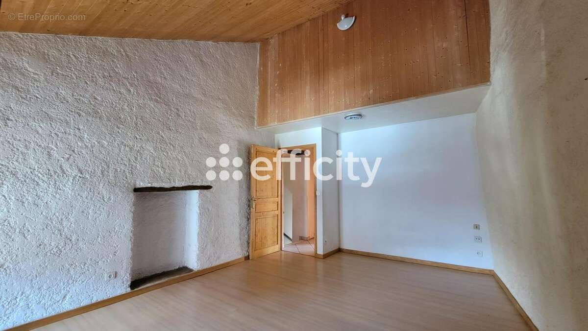 Maison 140 m² à Vulbens  - photo 7