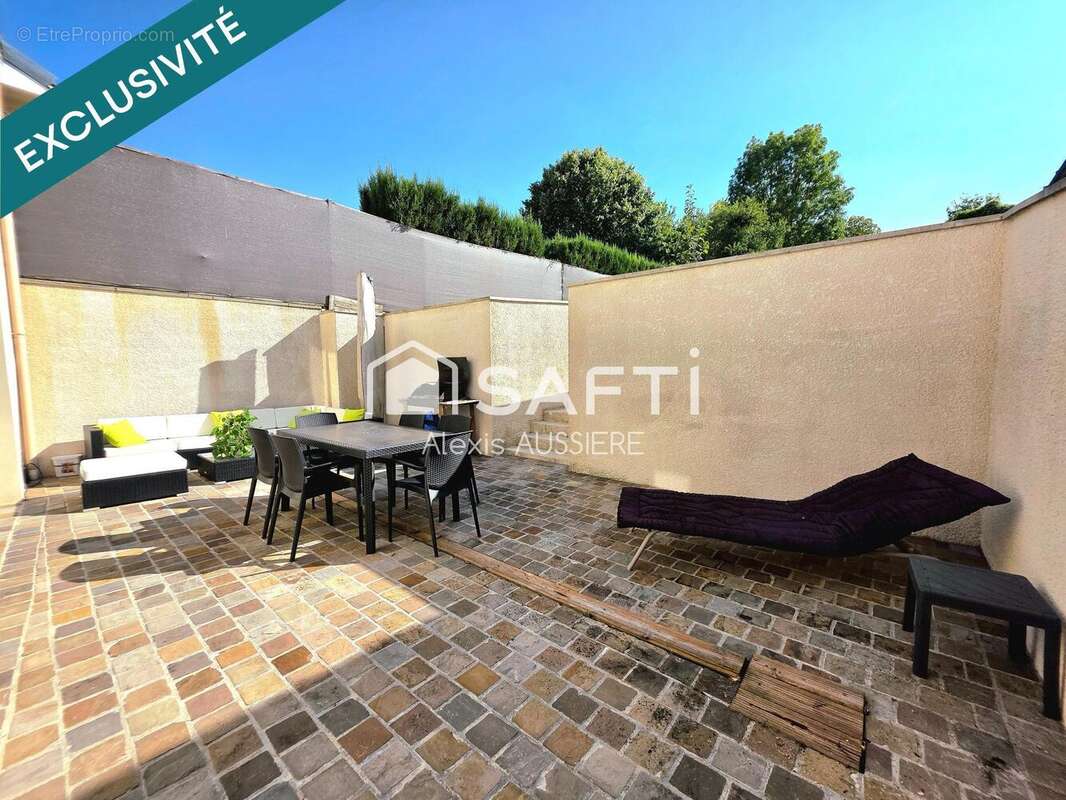Maison 104 m² à Villiers-Sur-Morin  - photo 2