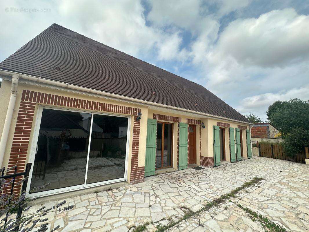 Maison à SAINT-CREPIN-IBOUVILLERS