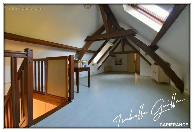 Maison à NERIS-LES-BAINS