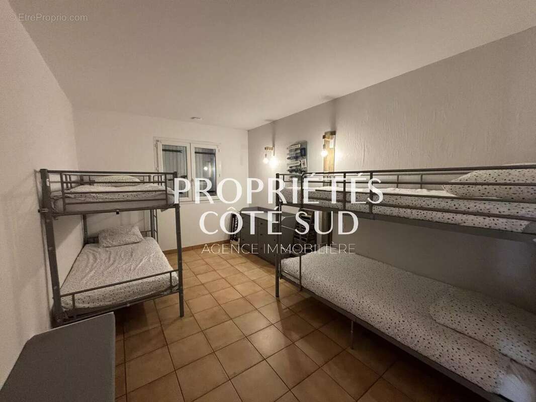 Maison à ROQUEMAURE