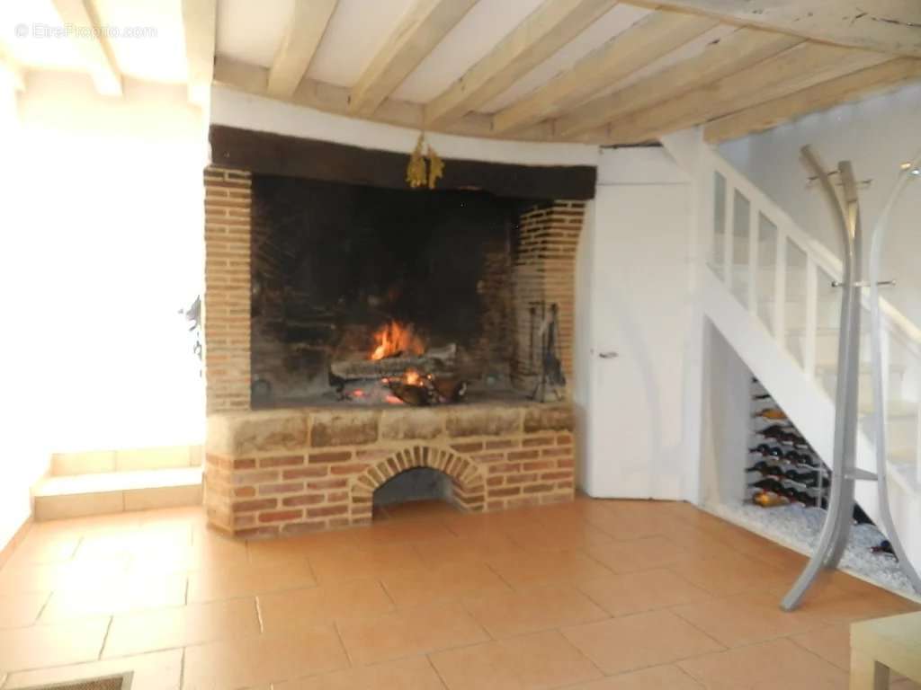 Maison à SAINT-PIERRE-SUR-DIVES