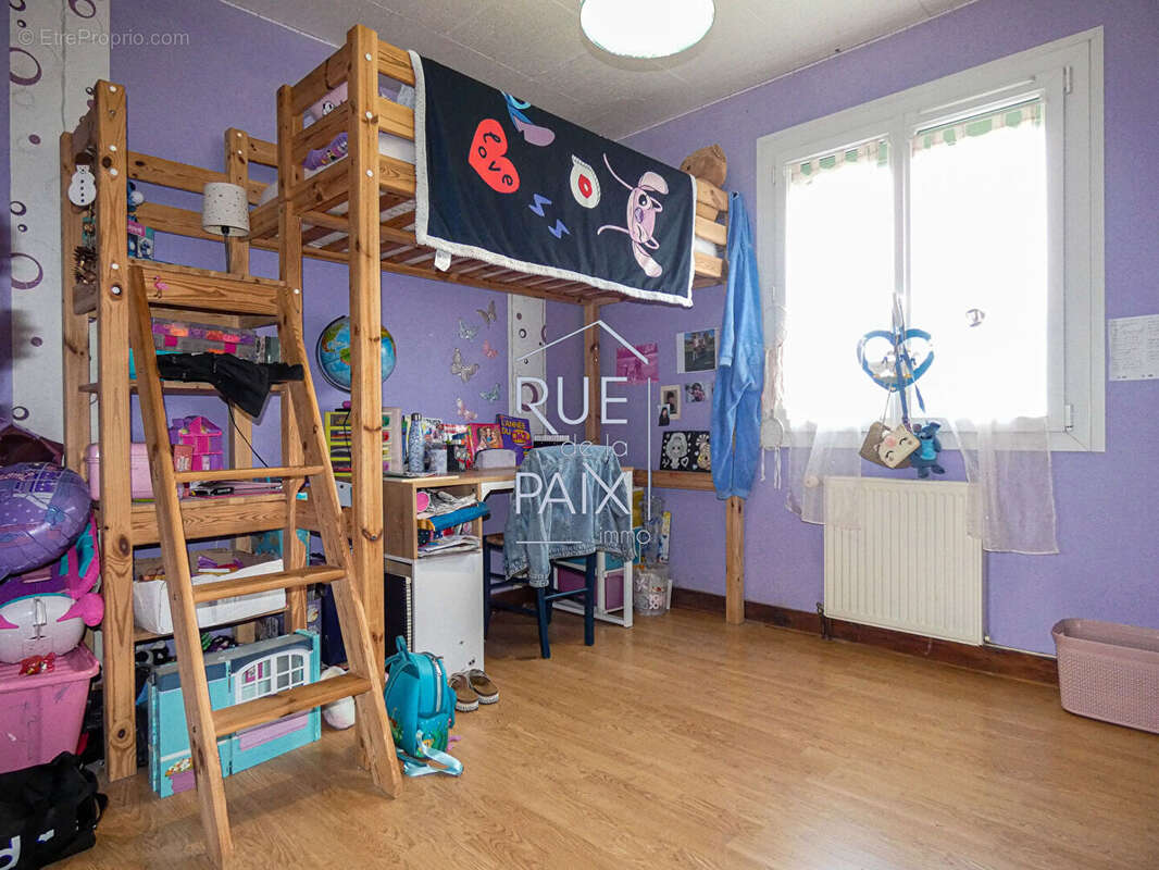 Maison à PLEUMARTIN