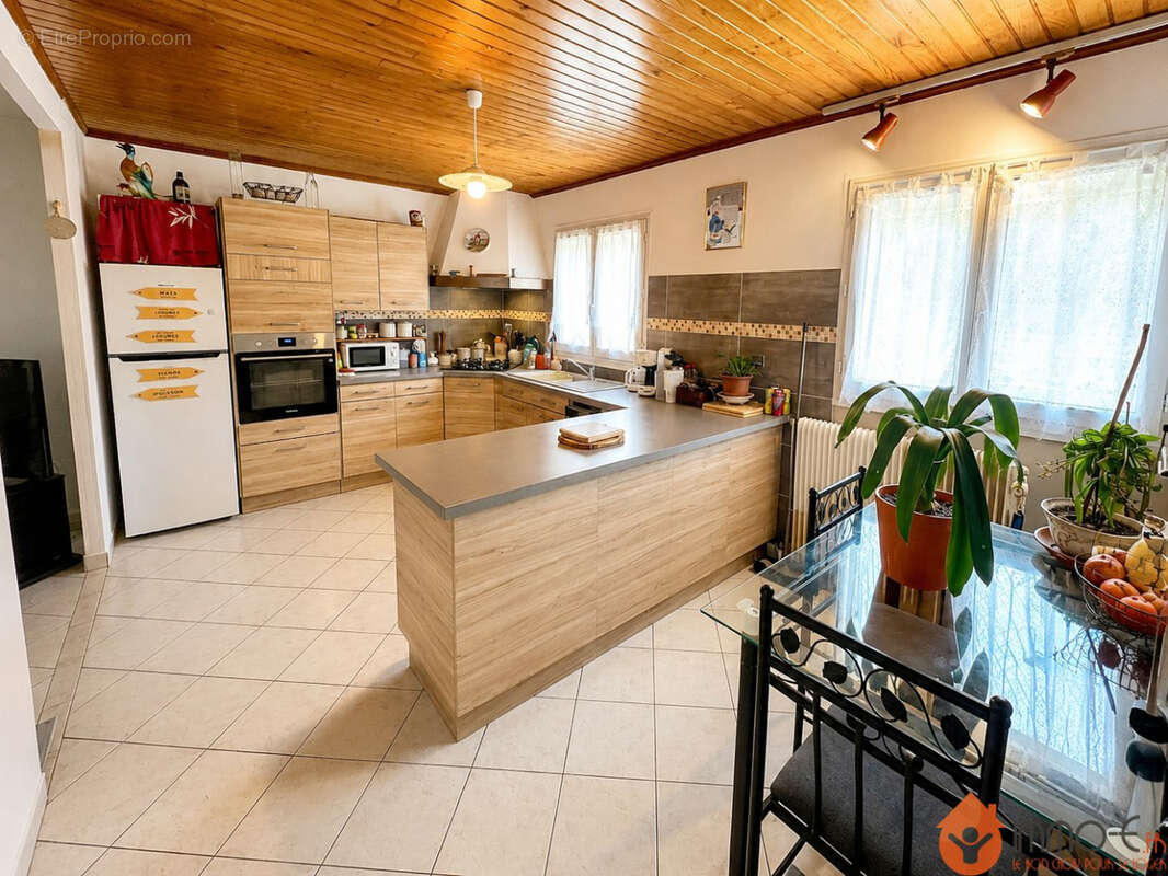 Maison 94 m² à Montry  - photo 6
