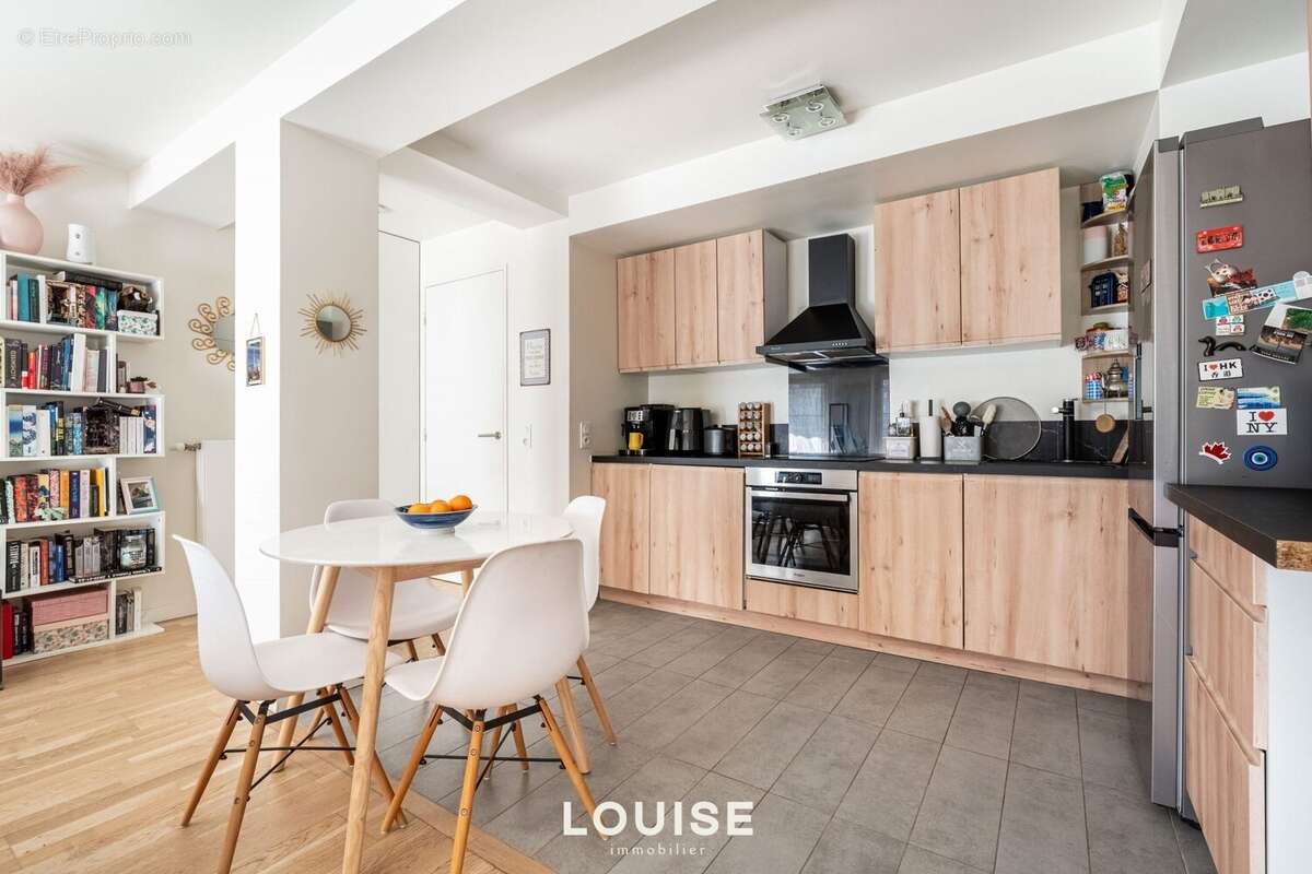 Appartement à VELIZY-VILLACOUBLAY