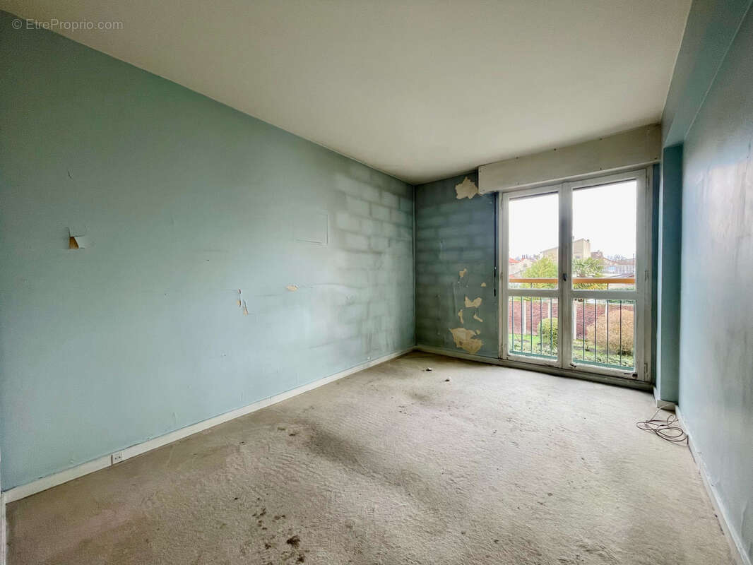 Appartement à LE BOURGET