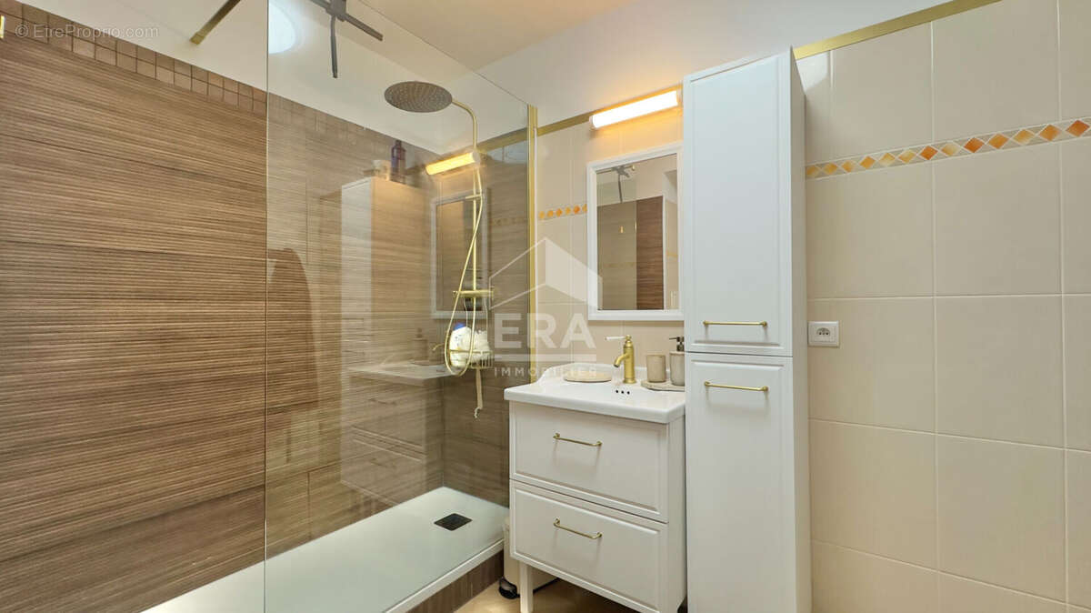 Appartement à ATHIS-MONS