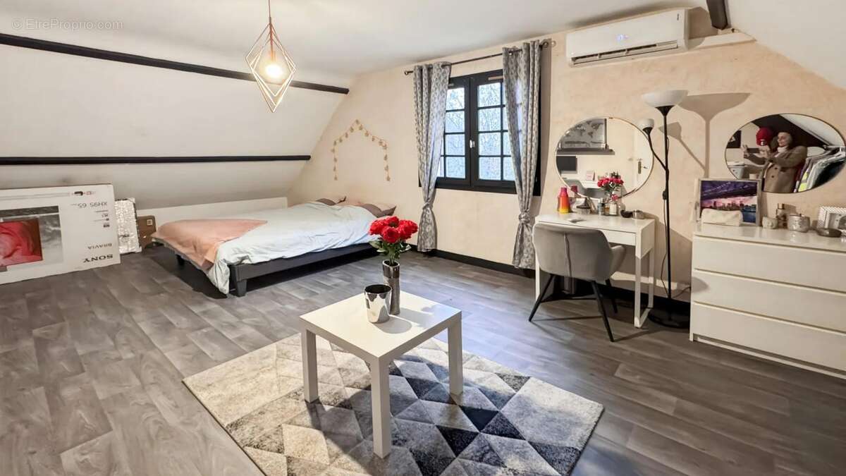 Maison à VESLY