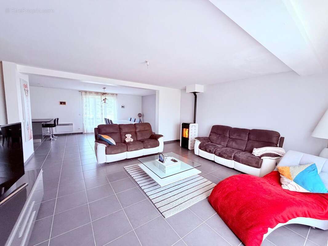 Photo 5 - Maison à THORIGNY-SUR-OREUSE