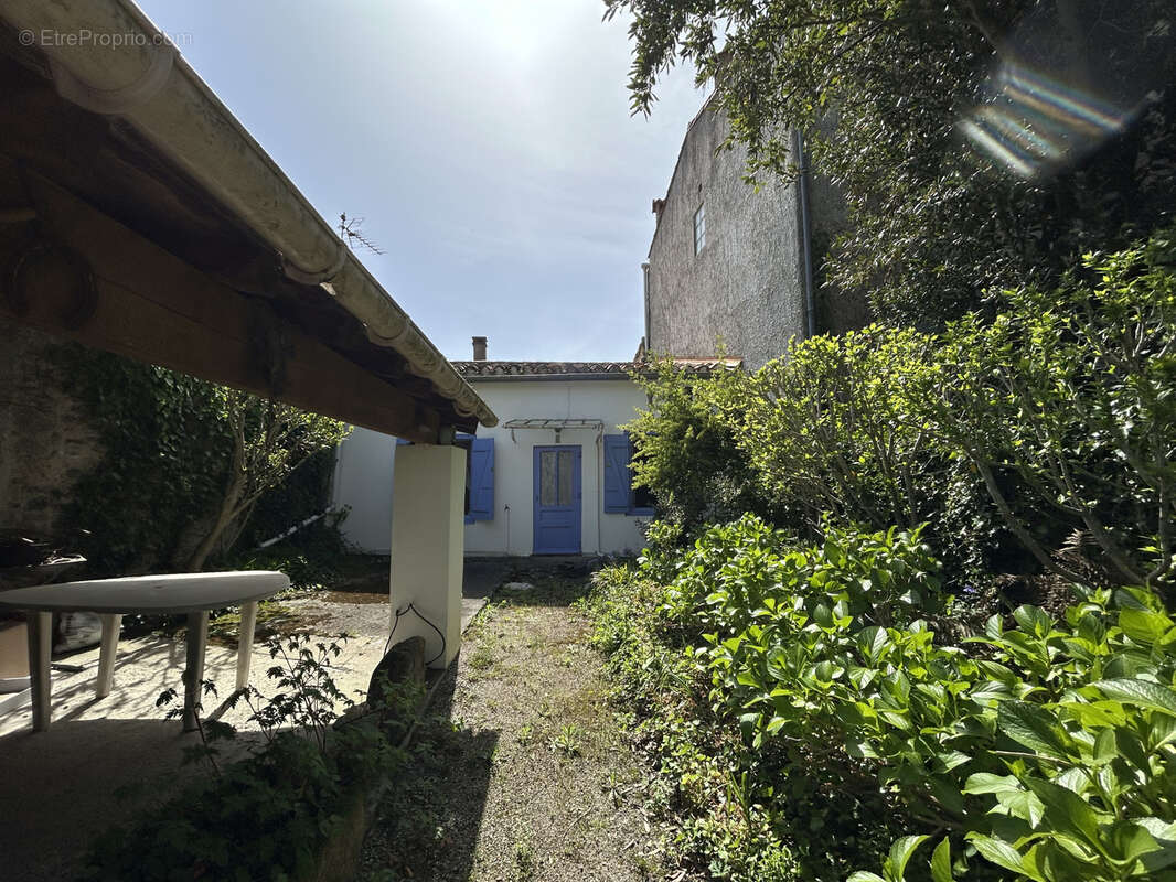 Maison à SAISSAC