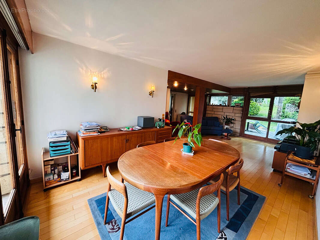 Maison à NOISY-LE-SEC