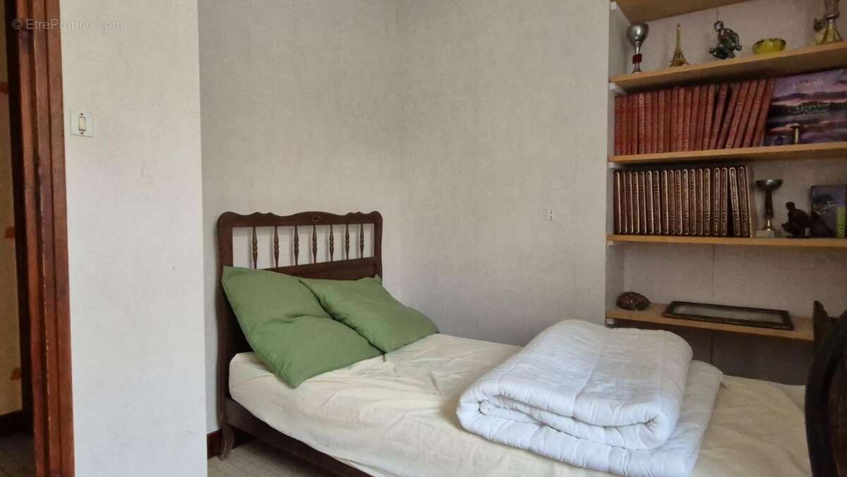 Maison à LURAIS